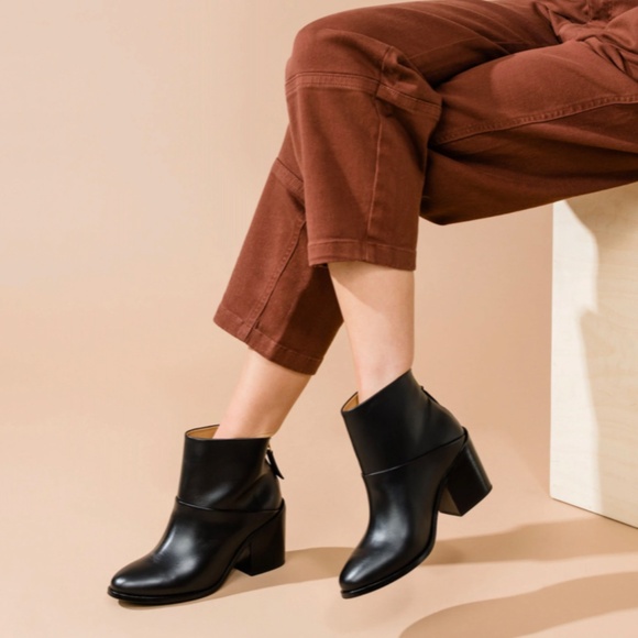 Nisolo Dari Commuter Boot- Black Ankle Booties Block Heel Size 7 - Picture 2 of 7